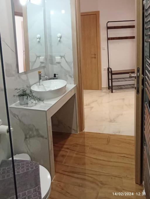 N&S Apartment A เอเดสซา ภายนอก รูปภาพ